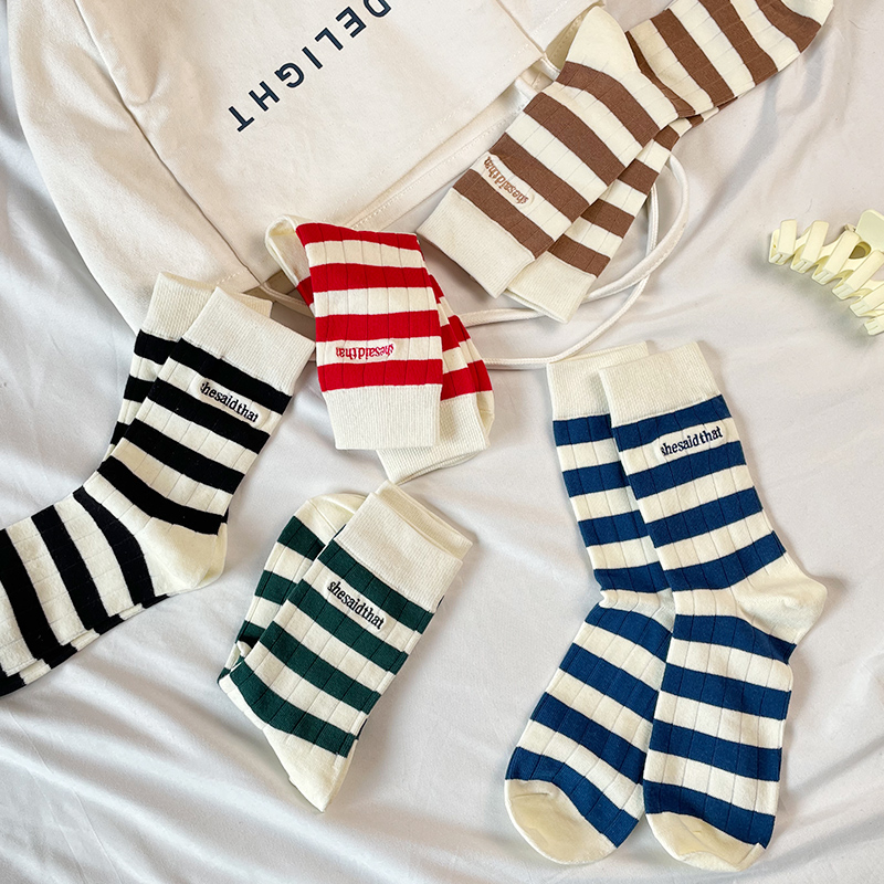 21FW春夏韩国超火联名条纹袜子女