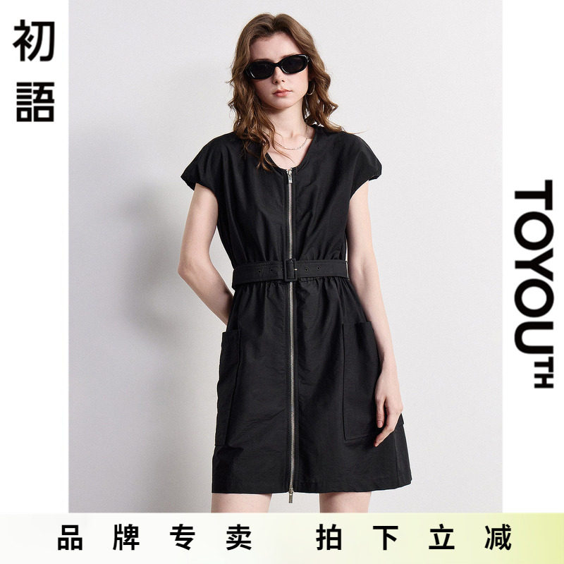 「New! 新品尝鲜」初语TOYOUTH黑色小众设计感拉链V领通勤连衣裙