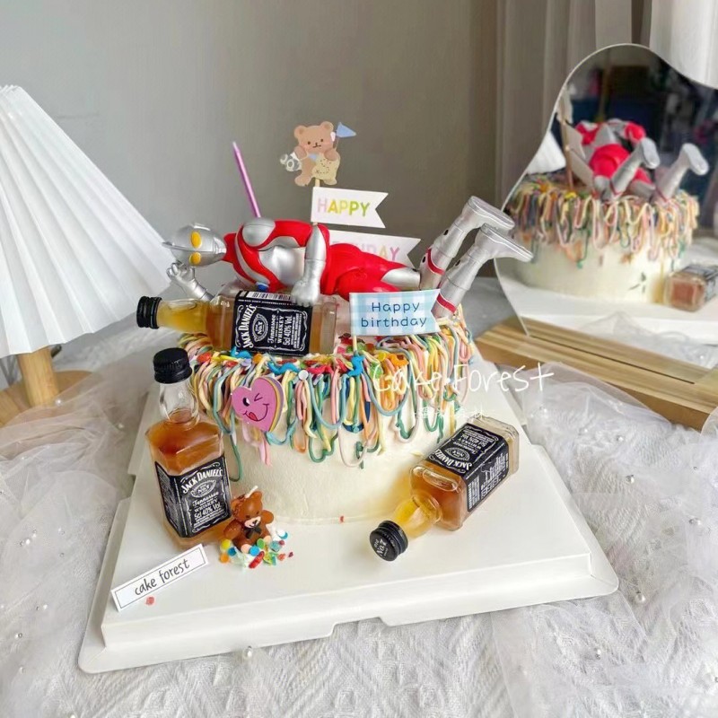 奥特曼蛋糕装饰摆件仿真小洋酒