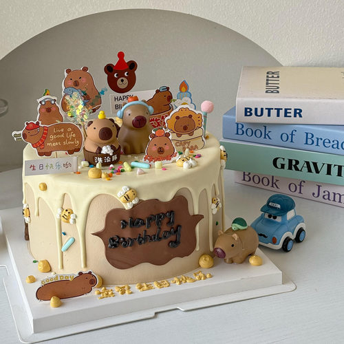 网红可爱水豚卡皮巴拉蛋糕装饰