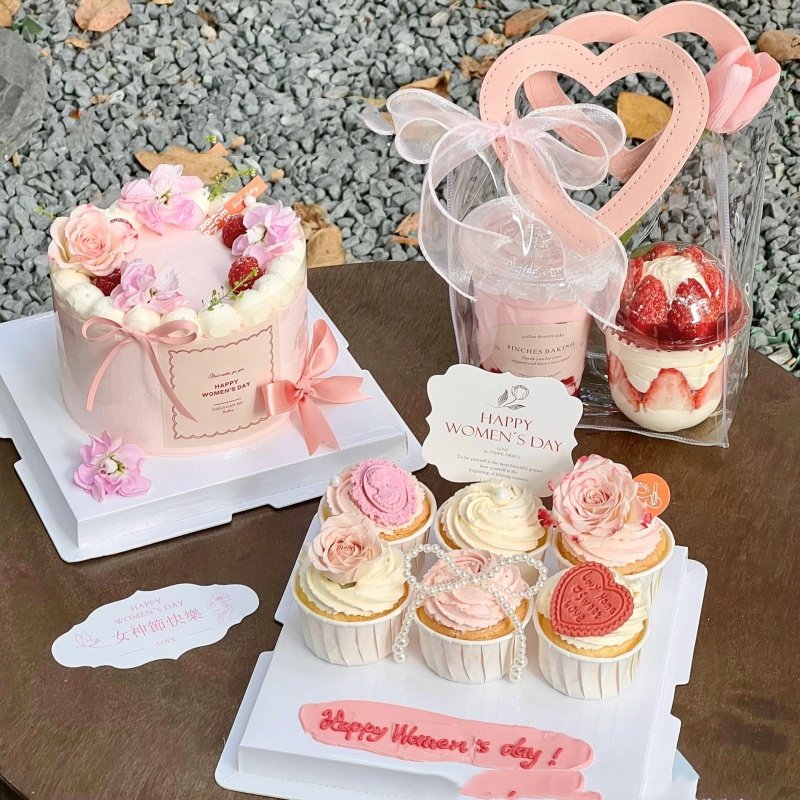 38女神节伴手礼爱心手提袋蛋糕装饰插件三八女王节郁金香烘焙插件,节庆用品/礼品,蛋糕/烘焙装饰用品,淘宝优惠券,粉丝福利购,淘宝优惠卷