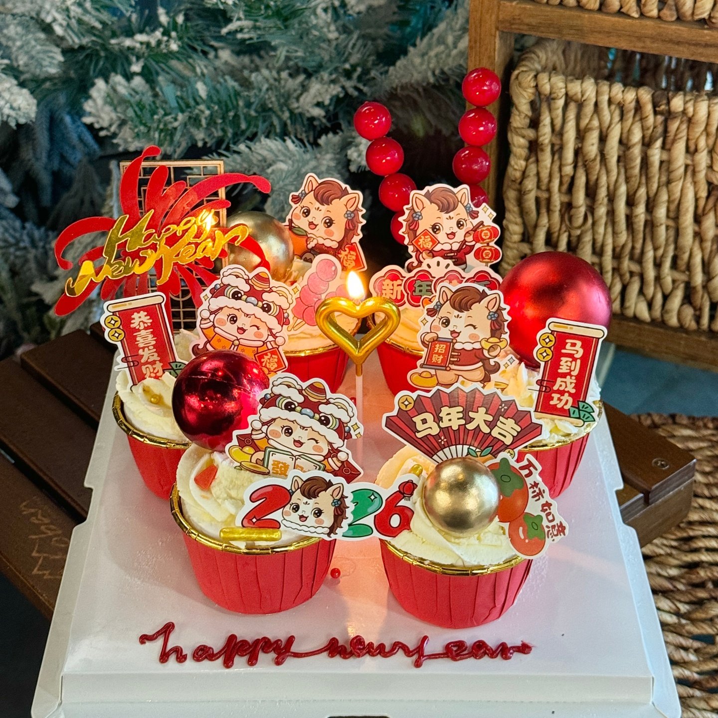 2026新年快乐纸杯蛋糕装饰插牌马年大吉马到成功跨年除夕插件插卡,节庆用品/礼品,节日装扮用品,淘宝优惠券,粉丝福利购,淘宝优惠卷