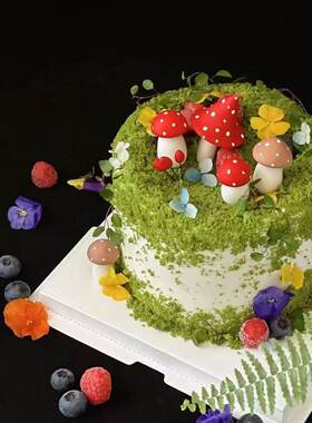 森系花园卡通小蘑菇蛋糕装饰摆件