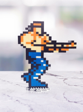 魂斗罗手办周边创意拼搭摆件像素比尔雷泽兰斯比恩男生礼物个性