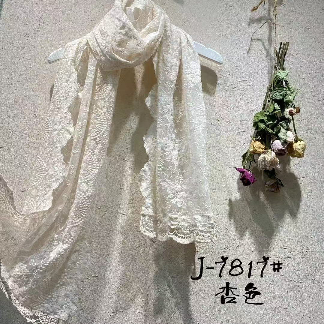 2025秋季新款复古文艺全棉炒色蕾丝镂空围巾女百搭高级感丝巾