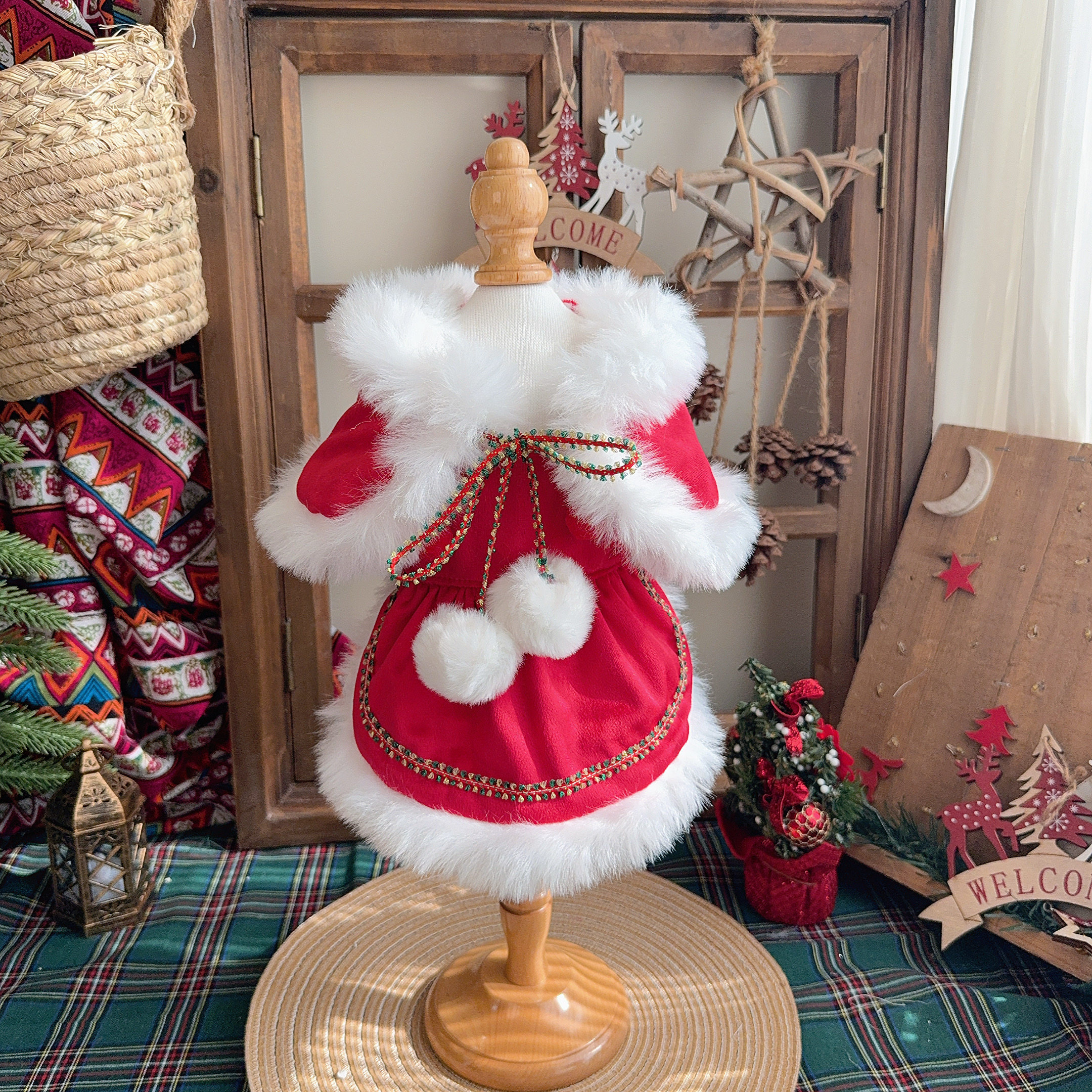 MZ圣诞披肩简约风新年衣服狗狗猫咪喜庆红装保暖秋冬装可爱节日装