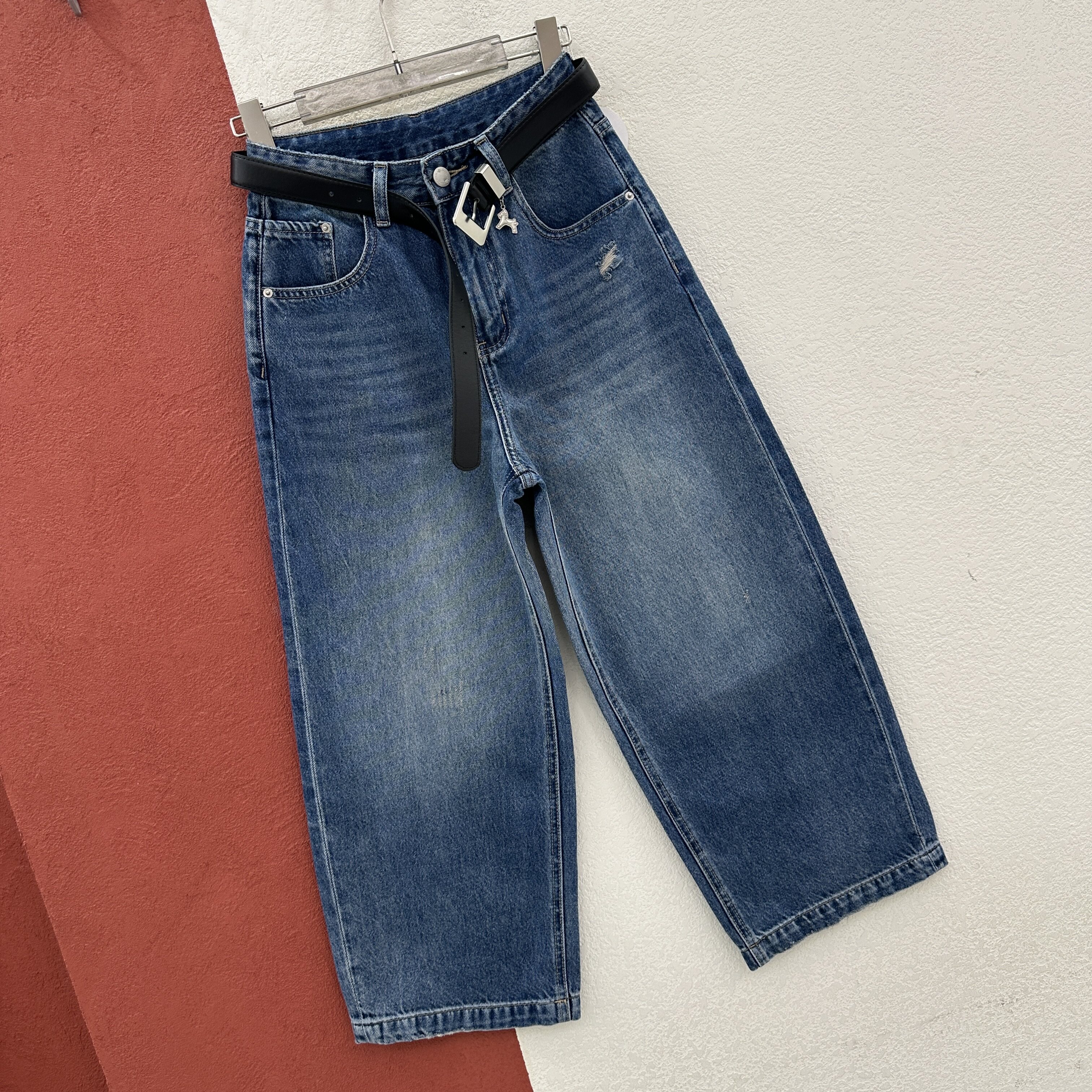 2026春款欧货Q FASHION JEANS酷希莱9608牛仔裤女显瘦九分弯刀裤