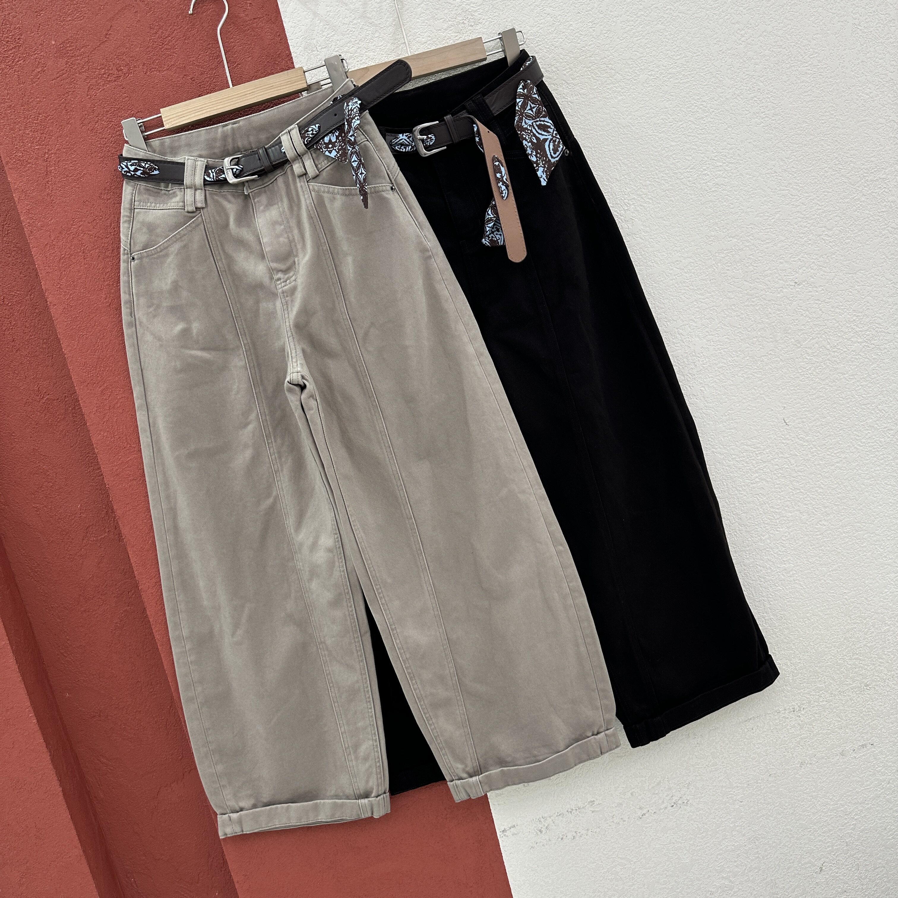 2026秋款CC JEANS欧货2690牛仔裤女高腰水洗色布弯刀筒裤阔腿裤