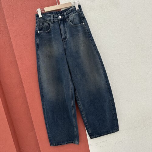 2026秋款Q FASHION JEANS酷希莱61560牛仔裤女皮标脏脏弯刀拖地裤