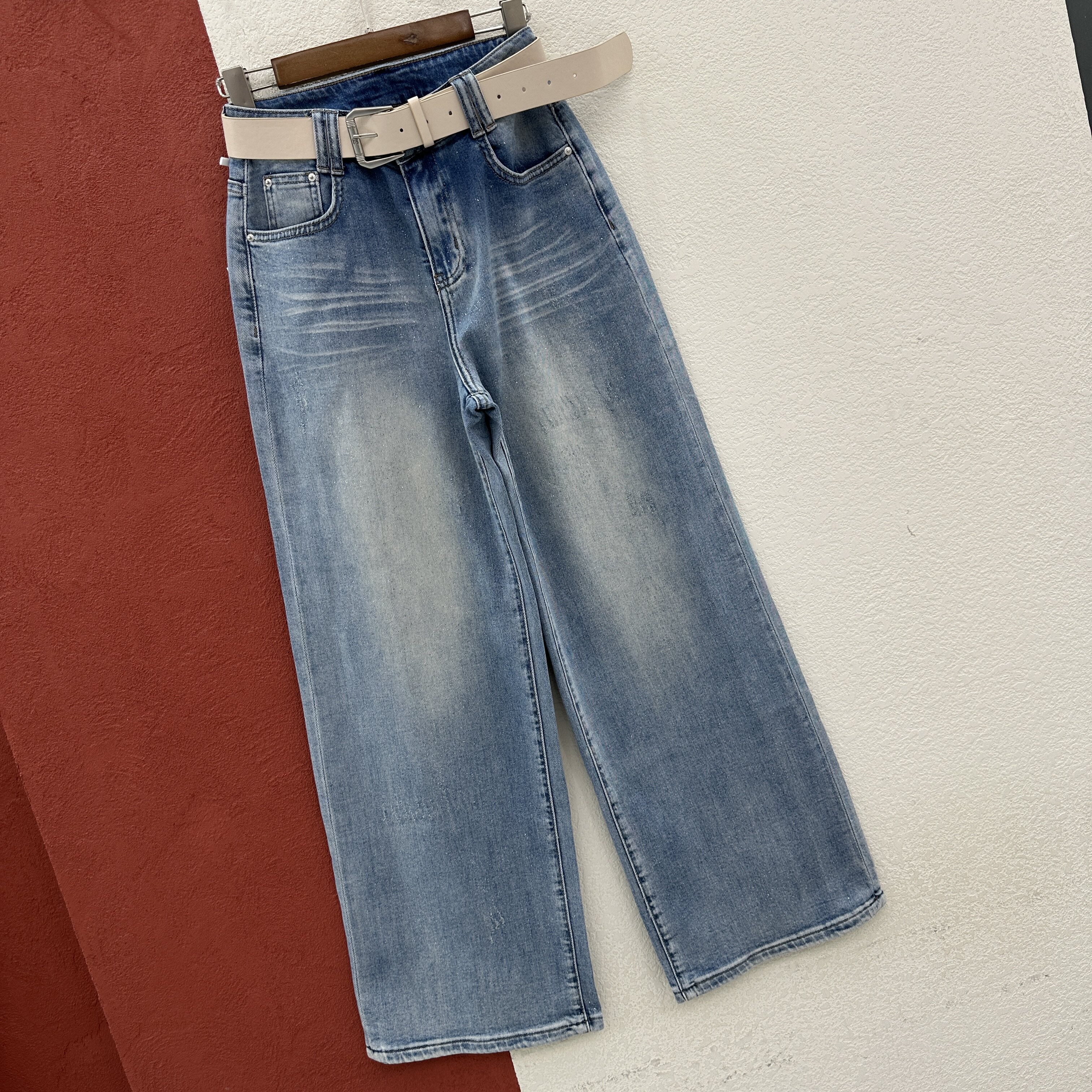 2026春款JEANS港恋68091牛仔裤女高腰显瘦细闪直筒裤宽松阔腿长裤