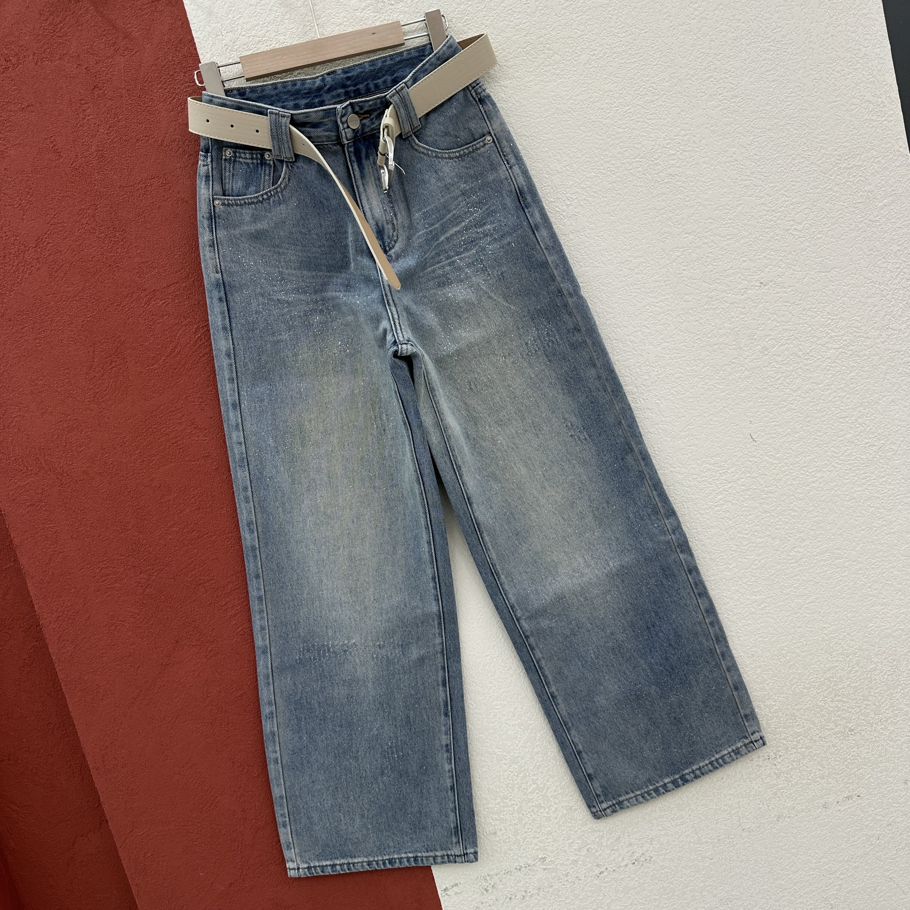 春款YAK JEANS阿里莎莎87535牛仔裤女浅蓝色细闪直筒裤窄版长裤