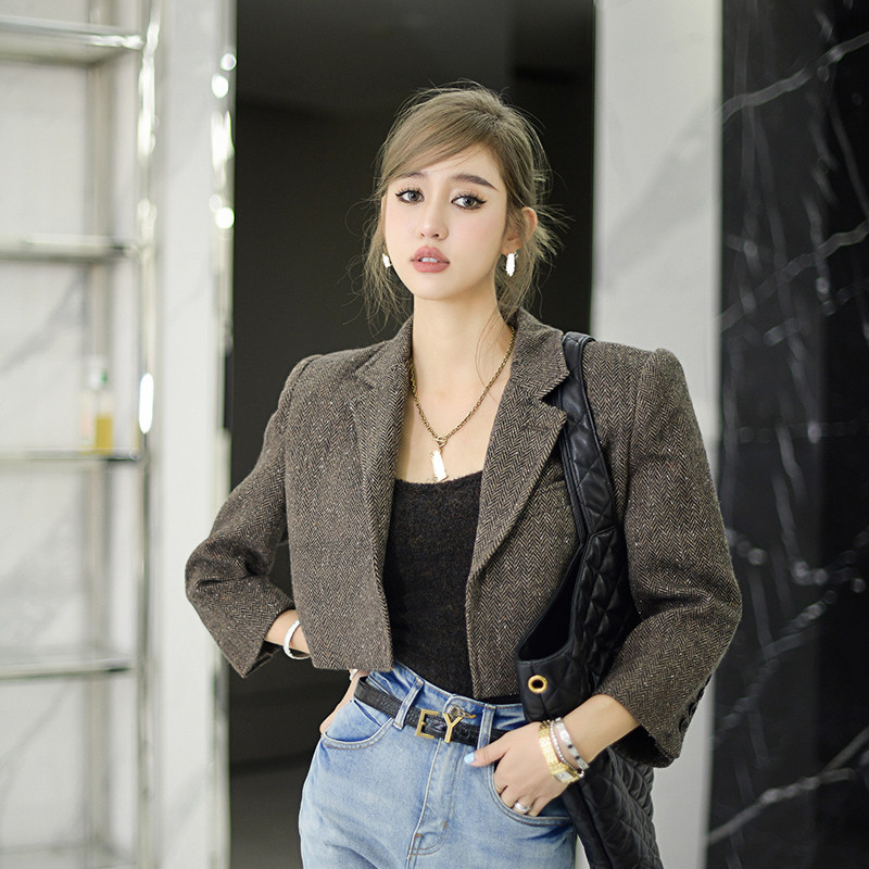 forevercan轻奢高级感毛呢短款小西装外套女2022新款摸胸套装