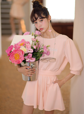 CAN夏季新款 法式重工烫钻t恤女+粉色宽松短裤时尚两件套装