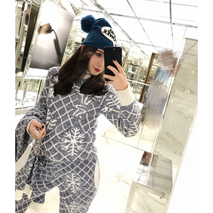 CAN秋冬新款 洋气慵懒风时尚高领毛衣雪花网红俏皮两件套装女