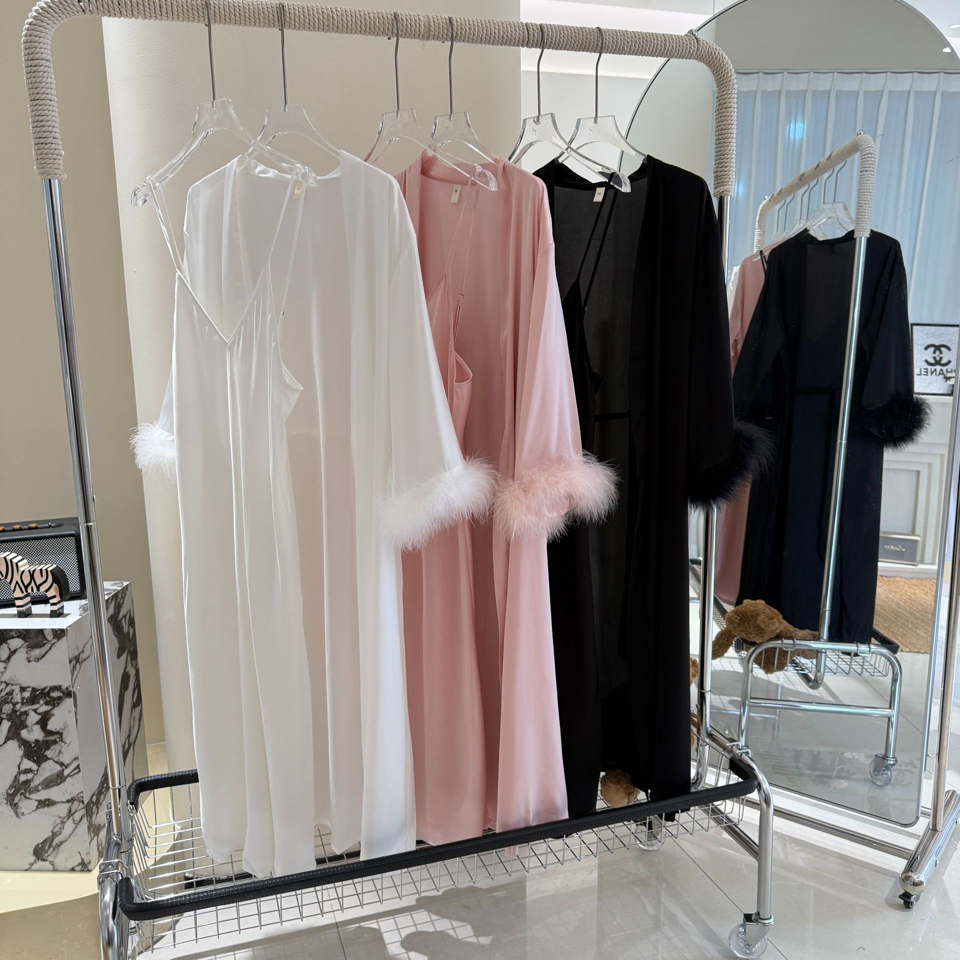 女法式羽毛家居服睡袍 Womens French Feather Trim Lounge Robe