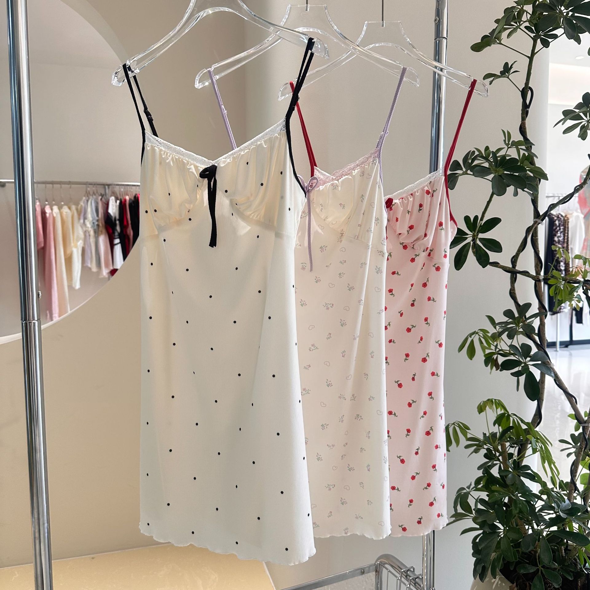 女法式吊带夏季睡袍浴袍 Ladies French Strap Summer Bathrobe