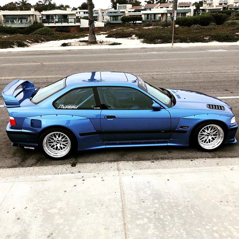 BMW E36 리어 윙 1990-2000 BMW 3 시리즈 수정 GT 천공 페인트 스포츠 리어 윙에 적합
