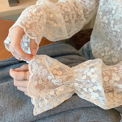 大码胖mm镂空高领喇叭加绒蕾丝