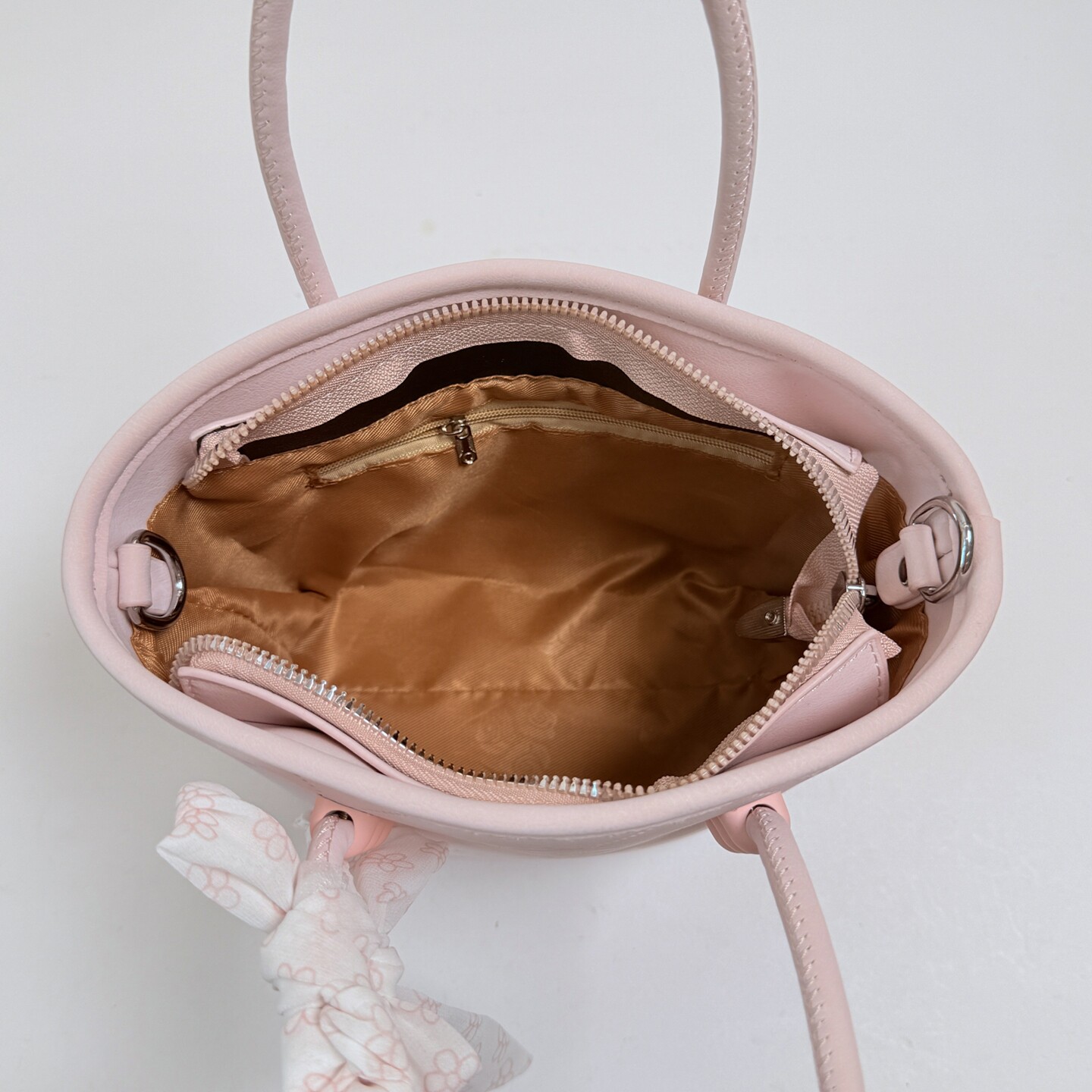 【有拉链暗袋】洋气粉色丝巾手拎斜挎包小水桶包2026新款潮百搭