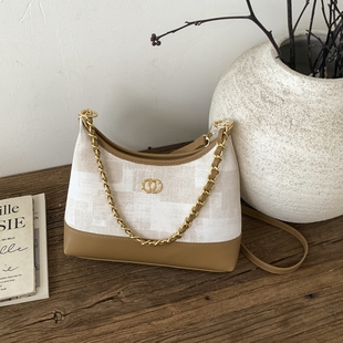 高级感拼色链条腋下包斜挎包2026新款潮百搭单肩包上班通勤包女款