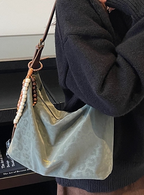 今年流行绿色豹纹柔软斜挎大包单肩包2025新款潮百搭托特包通勤包