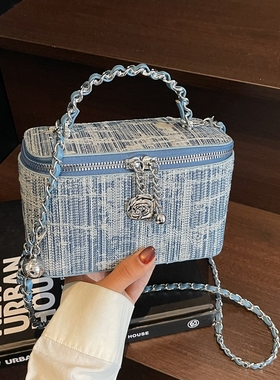 小众设计蓝色链条定型方盒包斜挎手机包女款2025新款潮百搭小包包
