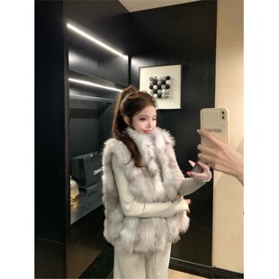 环保毛皮草无袖马甲外套女秋冬新款叠穿保暖坎肩时尚气质马夹上衣