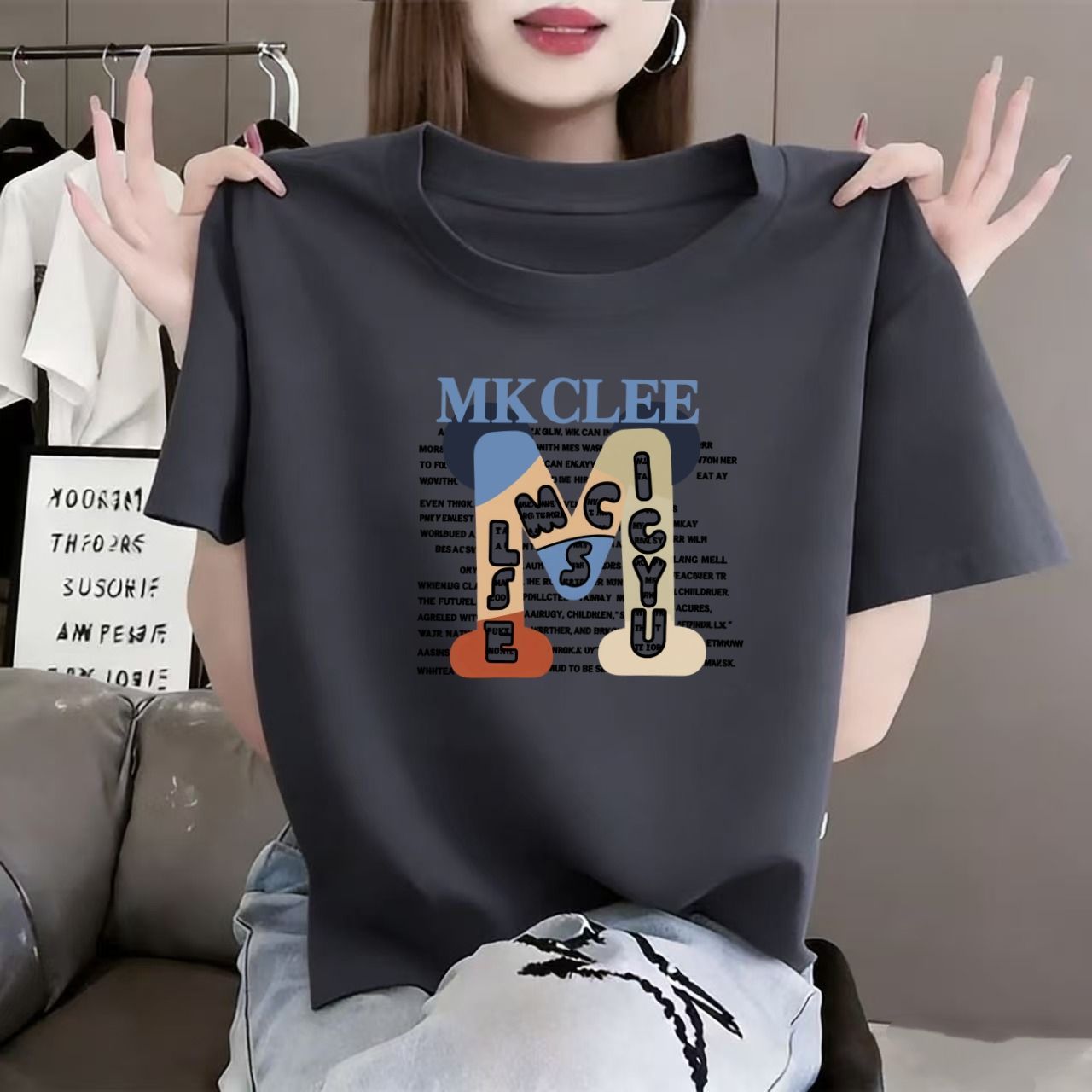 纯棉短袖圆领宽松T恤女遮肉图片