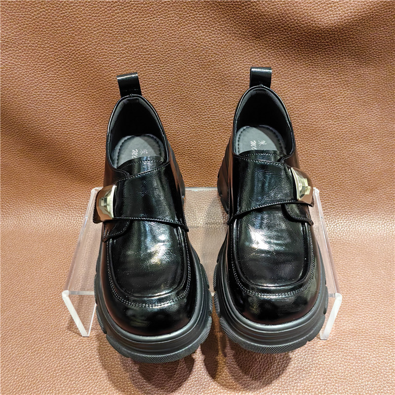 真皮厚底英伦女乐福鞋不累脚