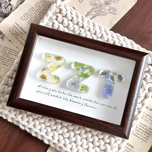 diy滴胶手干花字母相框手工材料