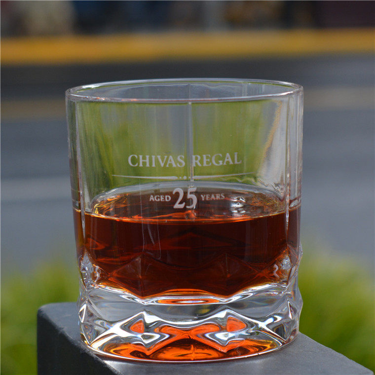 酒具收藏 英国chivas芝华士25年威士忌杯品鉴杯水晶杯 烈酒玻璃杯