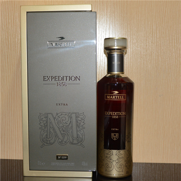 法国MARTELL马爹利1858远航干邑白兰地限量版700ml 40度 礼盒进口