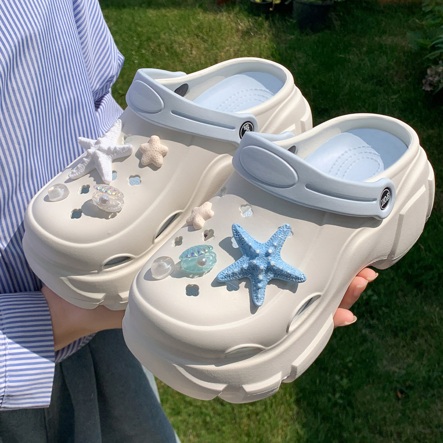 利达妮洞洞鞋女外穿夏拖鞋2026新款厚底防滑防臭超火增高凉鞋女款