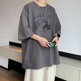 深灰色