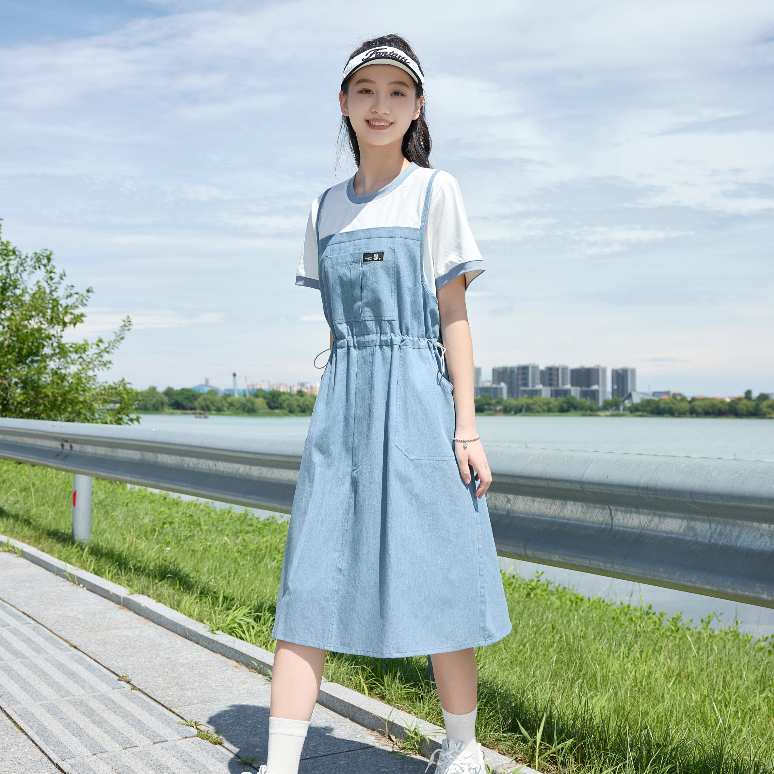 初中生假两件背带裙夏季少女学生圆领女大童全棉洗水牛仔连衣裙