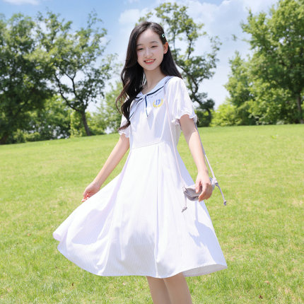 初中生大摆裙连衣裙少女学生裙日系学院风可爱夏中长款过膝裙子女