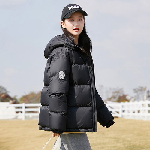 少女连帽中学生厚羽绒服高充绒量