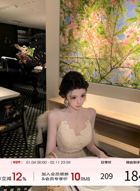 项天鹅er 法式吊带连衣裙女2025冬季新款网纱拼接长裙高级感裙子