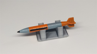 美军B61战术核弹氢弹原子弹合金模型核武器航弹军事模型配件场景