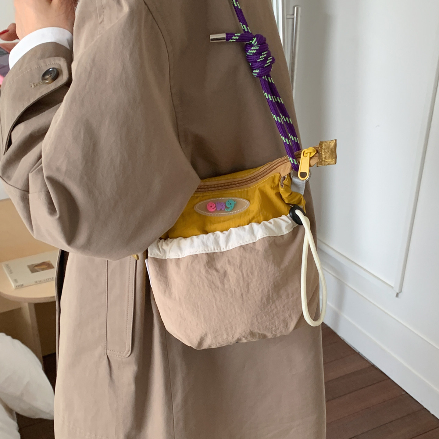 撞色尼龙布小包包女百搭轻便斜挎包休闲拉链手机包,箱包皮具/热销女包/男包,通用款女包,淘宝优惠券,粉丝福利购,淘宝优惠卷