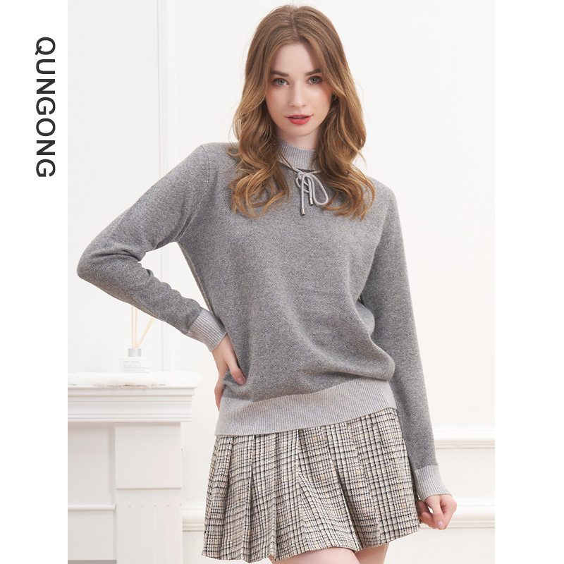 群工长袖抽绳半高领纯羊绒衫女