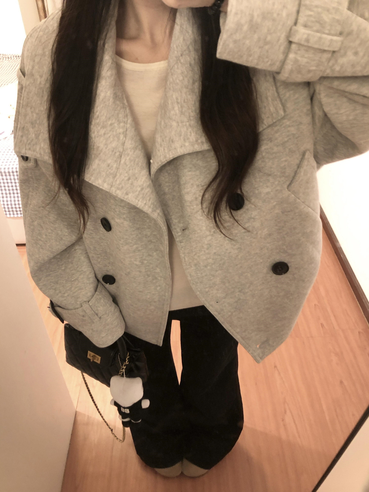 Qadın boz yaxalı sviter-jaket, qısa üst geyim
