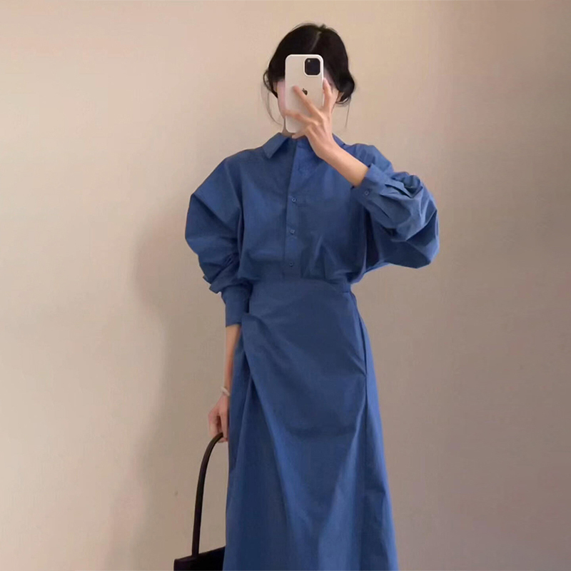 开春穿搭蓝色长袖衬衫连衣裙子女早春季2025新爆款高级感套装长裙