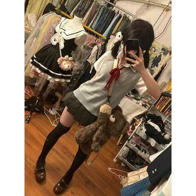 韩系JK叠穿三件套女夏季学院针织马甲背心百搭短袖衬衫格子半身裙