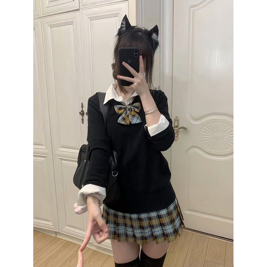 秋冬学院风穿搭长袖上衣校供感针织衫套头毛衣秋刀鱼短裙JK整套装