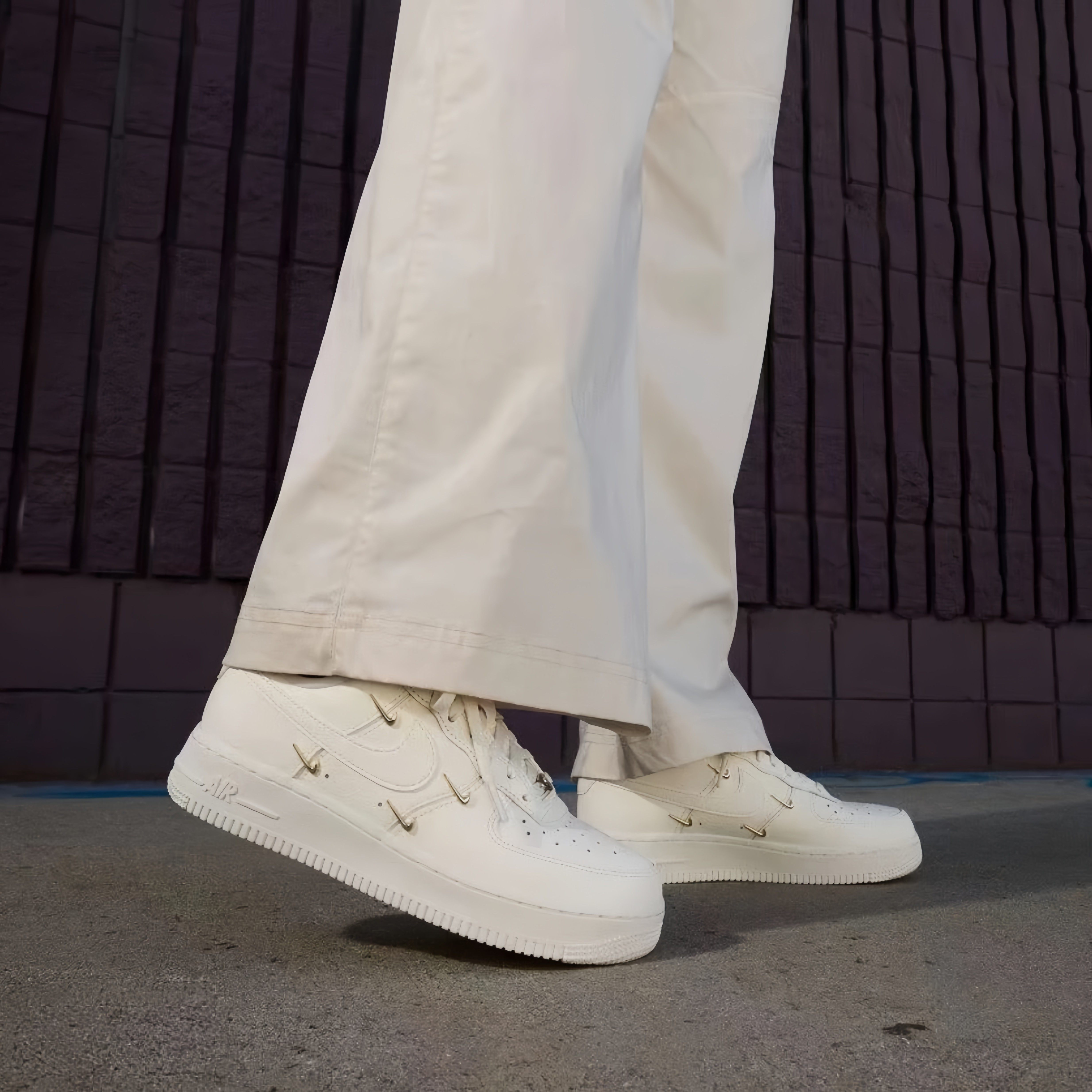 NIKE/耐克Force 1 Mini Gold  低帮 板鞋 女款 白金FV3654-111,运动鞋new,板鞋,淘宝优惠券,粉丝福利购,淘宝优惠卷