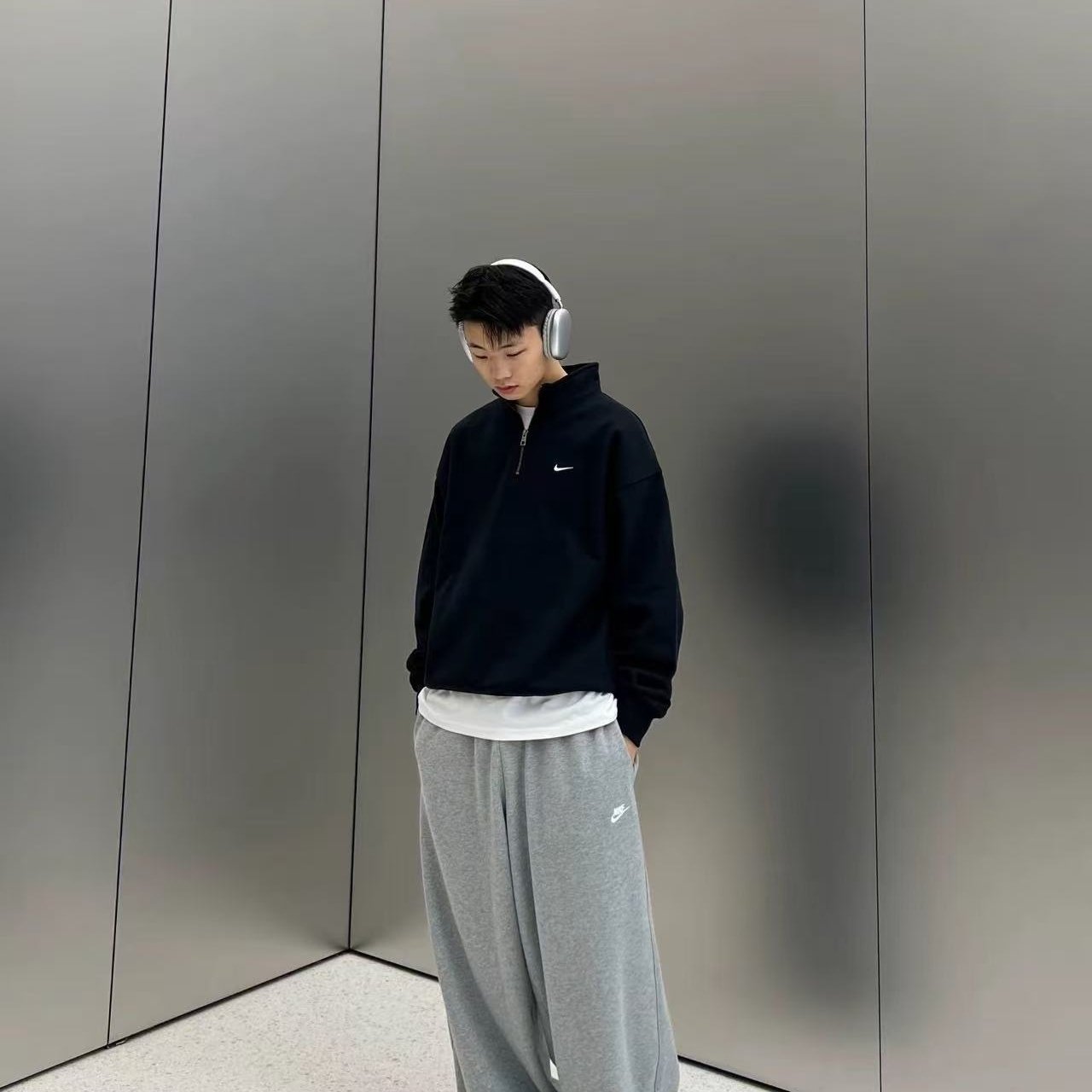 Nike耐克冬季加绒卫衣立领