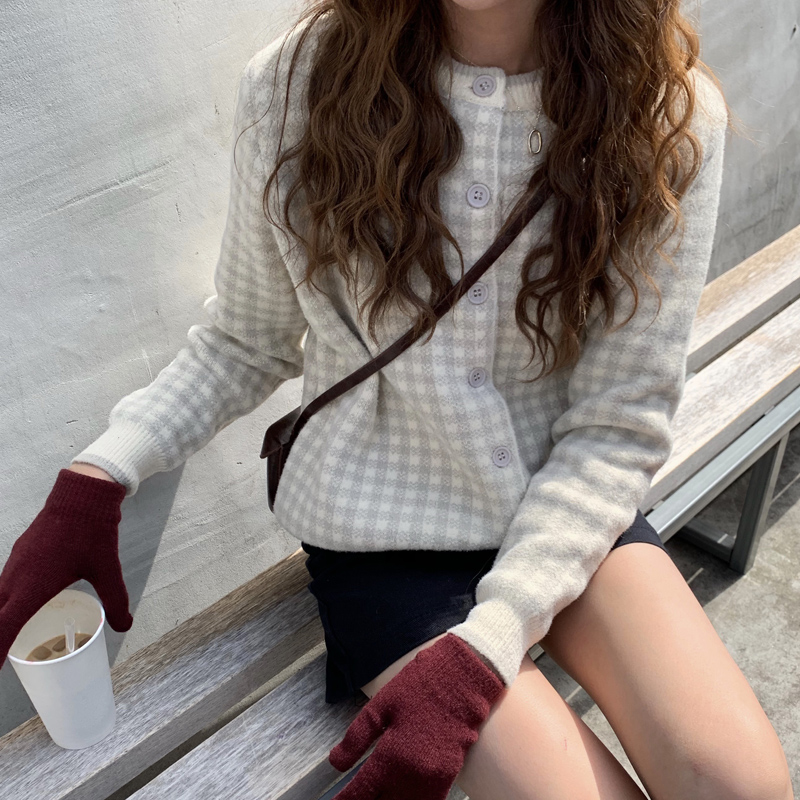 Real shot autumn and winter single breasted crew neck small Plaid knitted cardigan sweater women's short coat