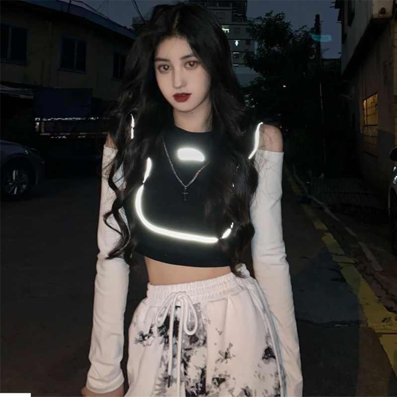 Real shot reflective long sleeve T-shirt for women's self-cultivation in autumn and winter