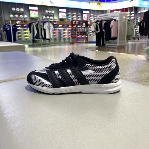 Adidas阿迪达斯女子缓震透气跑鞋